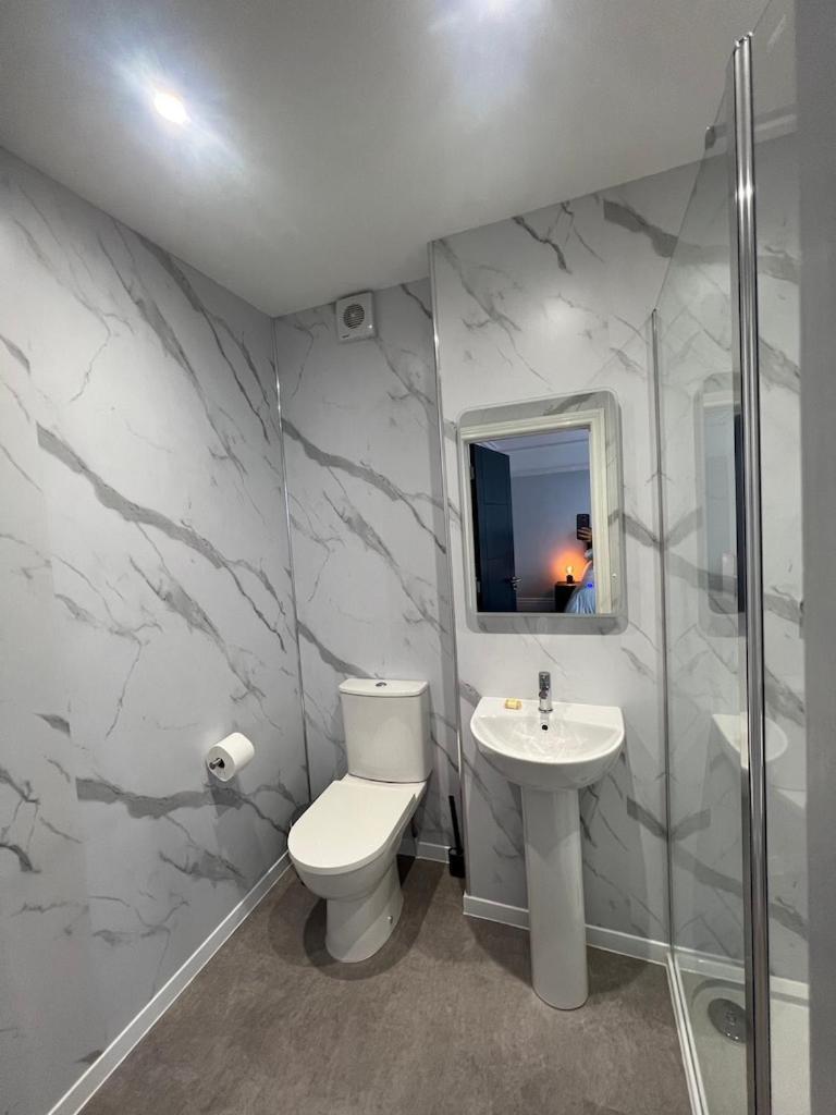Brynhyfryd Guest House Cardigan Luaran gambar